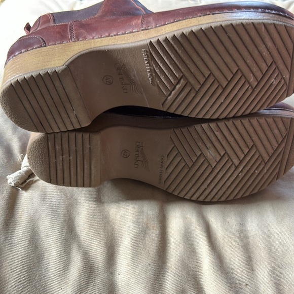 Dansko shoes - Picture 4 of 4